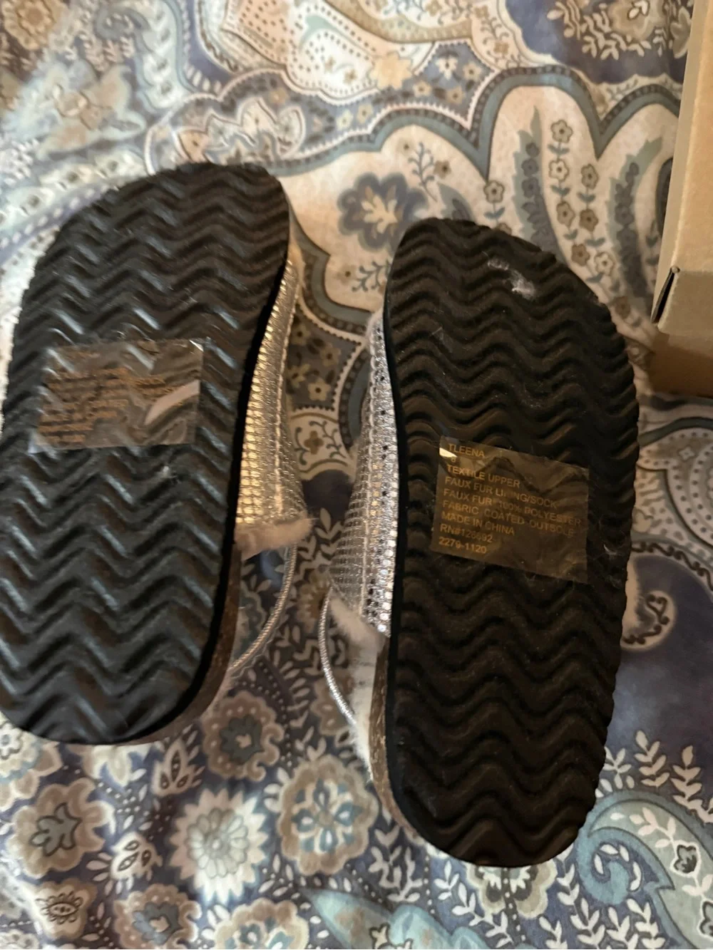 Steve Madden Girl Sandals Size 8 new in box
